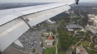 Volaris landing Rwy 27 San Diego KSAN [upl. by Nnarefinnej]