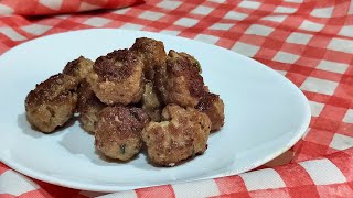 Polpette di carne macinata fritte ricetta [upl. by Hollenbeck]