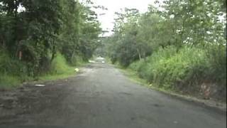 Citroën C5 Hydractive demonstration on poorly surfaced road [upl. by Kellyn]