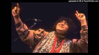 Abida Parveen  Menda Dil Ranjhan Rawal Mange Raanjhan [upl. by Euf]