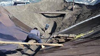 Barge unloading sand  Watch to the End Vlog of work on the barge [upl. by Ekrub]