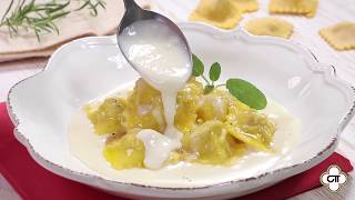 Agnolotti di carne con fonduta di Taleggio DOP [upl. by Siraf]