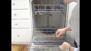 Whirlpool Gold Dishwasher WDT710PAYM Review [upl. by Aitnohs695]