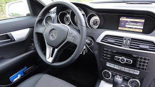 MercedesBenz CKlasse So bauen Sie das Zentraldisplay aus und ein W204 [upl. by Shayne]