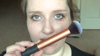 Lancome Dual Finish Powder  Wet  Dry Application and Thoughts [upl. by Chelsy]