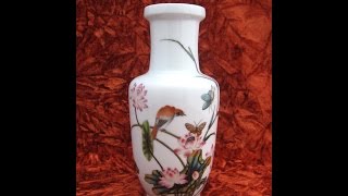 Qing Qianlong enamel vase 清乾隆琺瑯彩荷花鳥瓶 [upl. by Diogenes198]