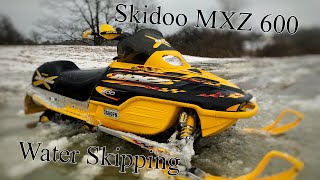 Snowmobile Water Skipping Skidoo MXZ 600 [upl. by Concha636]