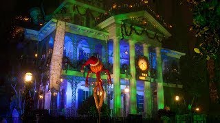 2018 Haunted Mansion Holiday NEW Disneyland Park Complete Ridethrough [upl. by Ainat]