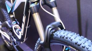 GT Force Carbon Pro 275quot650B Enduro Bike 2014  THE CYCLERY [upl. by Dari813]