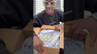 Unboxing swag box from TrainerizeYoutube [upl. by Hervey]