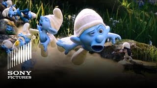 The Smurfs 2  Oh My Smurf [upl. by Enneite]