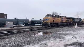 CSX G711 clears Muncie [upl. by Rhyner]