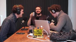 Zatte Lukas Lelie stuurt berichten naar nuchtere Lukas  Het beste van De Ruitentikkers podcast [upl. by Rapsac216]