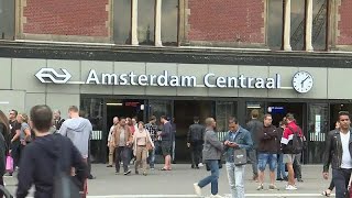 Messerangriff in Amsterdam Verletzte sind Amerikaner [upl. by Frederik]