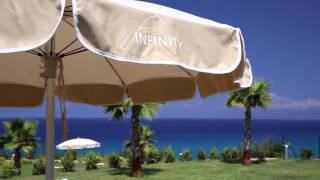 Découvrez lHôtel Infinity Resort Tropea en Italie  Voyage Privé France [upl. by Rogergcam]