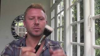 HOW TO USE A STIPPLING BRUSH [upl. by Reinwald]