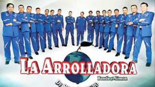 La arrolladora banda el limon Una Aventura [upl. by Cirdor]