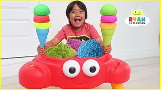 Ryan Pretend Play Selling Ice Cream Sand Toy from Crab Shop [upl. by Festatus]