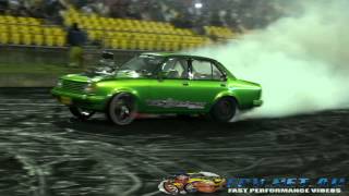 MUNTED SUPERCHARGED ROTARY GEMINI BURNOUT AT SUPERNATS 2013 [upl. by Andria]