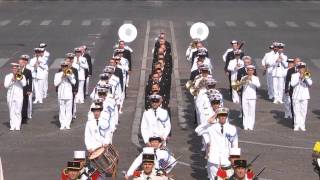 Musique des Equipages de la Flotte 14 Juillet à Paris [upl. by Anitnatsnok]