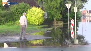 Wateroverlast en waterpret in Winschoten  RTV Noord [upl. by Burrill]