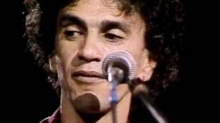 Caetano Veloso Canta Amalia Rodrigues  Estranha Forma de Vida [upl. by Kopans]