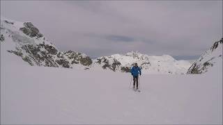 skirando Arolla  Cabane des Vignettes Val dHérens Valais Suisse 15042018 [upl. by Notluf]