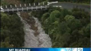 2007 Mt Ruapehu Lahar Larger Than Tangiwai  22 March 2007  3 News [upl. by Eugilegna]