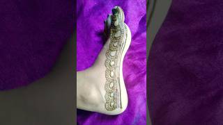 Easy Pair ki mehndi design 😱💗mehndi mehndidesign shorts youtubeshorts ytshorts viralvideo [upl. by Folsom]