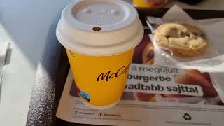 McCafé McDonalds Kávé Mennyibe Kerül 2024 [upl. by Leksehcey991]