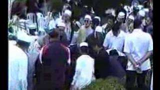 EMOTIONAL Janazah Funeral Of Sheikh Ahmed Deedat [upl. by Breana22]