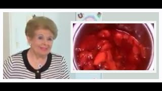 ΒΕΦΑ ΑΛΕΞΙΑΔΟΥ ΣΑΛΤΣΑ ΦΡΑΟΥΛΑΣ STRAWBERRY SAUCE BY VEFA ALEXIADOU [upl. by Culliton868]