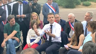 Hérault  Emmanuel Macron en visite à Ganges sur le thème de l’éducation [upl. by Way]