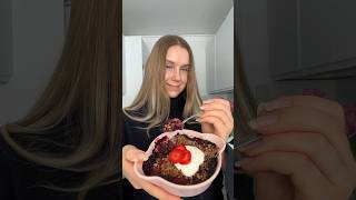 Healthy Berry Crumble😍 healthyrecipes healthysnacks easyrecipes [upl. by Narad741]