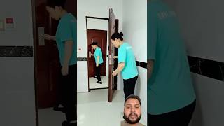 3D animation door opening and closing comedy funny 3danimation door animation shorts [upl. by Joe]