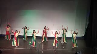 Kids Dance Chammak Challo Leja Leja Pallu Latke bollywood songs by Bollywood Dance Worldwide [upl. by Guillema]