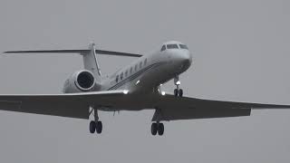 N405CB GULFSTREAM G550 LANDING AT FARNBOROUGHEGLF UK 2742024 [upl. by Notsgnal]