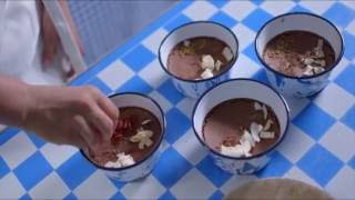 Mousse au chocolat vegan  Les recettes dAngèle pour NATURALIA [upl. by Nwahsyt]