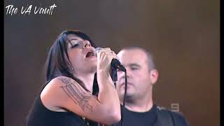 Vanessa Amorosi  Perfect  Its A Long Way To The Top Live at the Grand Final Footy Show 2008 [upl. by Whitford546]