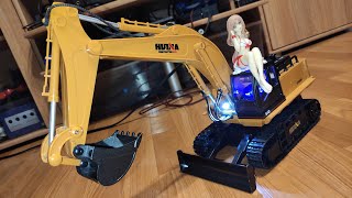 Remontas HUINA 11 CHANNEL PROFESSIONAL EXCAVATOR [upl. by Ynnos]