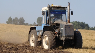 HTZ16331 plowing  ХТЗ16331 вспашка зяби [upl. by Ynnig]