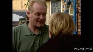 Classic Corrie  Les Battersby vs Sally Kevin and Martin Platt 3rd January 1999 Original Date [upl. by Manas]