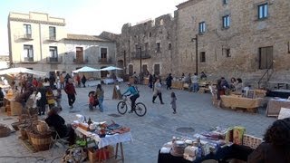 ECOMERCATS Món Empordà Mercats ecologics Verges Girona [upl. by Farrison375]