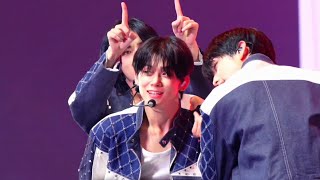 231202 Angel or Devil 연준 Focus 스윗미라지 파이널콘 Day1 고척돔 TXT 투모로우바이투게더 [upl. by Matthews100]