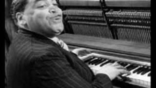 Fats Waller Plays quotHandful of Keysquot [upl. by Guttery]