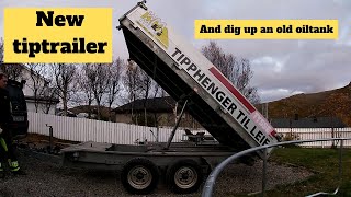 Tysse tiptrailer in use excavating an old oiltank [upl. by Aselehc]