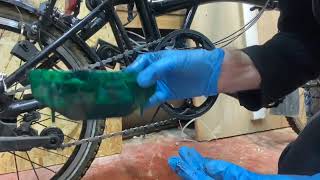 Ultrafashs bike chain cleaner kit Unboxing and testing [upl. by Mascia]