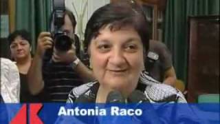 Guarita a Lourdes Antonia Raco torna a camminare [upl. by Rothberg]