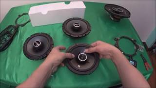 Kicker DS65 65quot Coax Speakers VS Alpine SPS610 65Inch 2Way TypeS [upl. by Ephraim337]