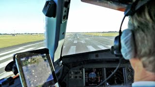 COCKPIT View  SAS Airbus A320200 OYKAR Cockpit Takeoff from Copenhagen Airport [upl. by Mozes961]